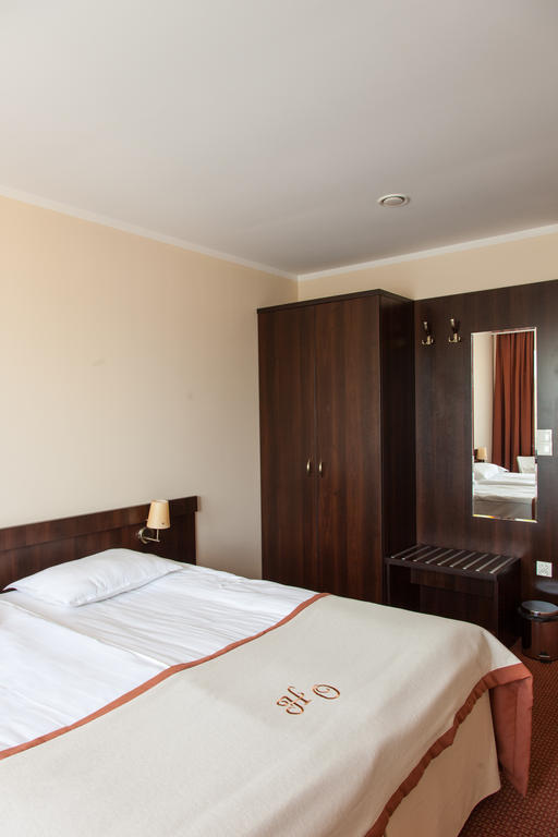 Hotel Ostrawa Wodzisław Śląski Extérieur photo