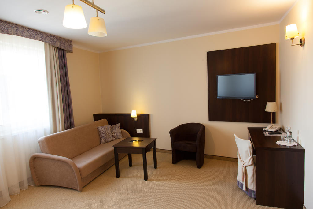 Hotel Ostrawa Wodzisław Śląski Extérieur photo